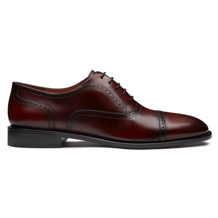 Cap toe oxford wine