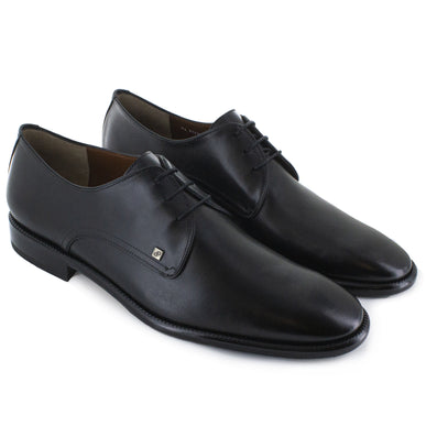black Classic derby