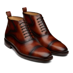 Men´s brown leather cap toe boots