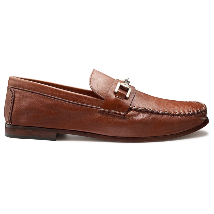 Mocasines de hombre en piel color brandy con hebilla