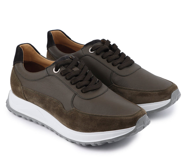 Men´s green suede casual sneakers