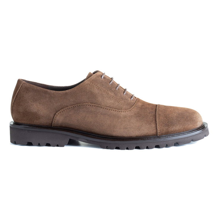 Casual suede oxford shoes with track sole and cap toe for men