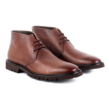 Hand‑painted chukka boots with track sole for men