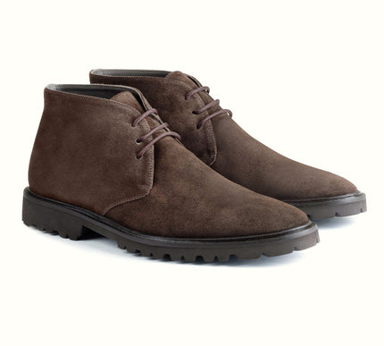 Suede chukka boots with track sole for men