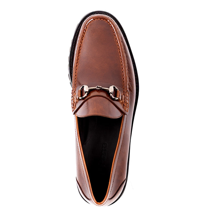 Men's moccasins with track sole and buckle